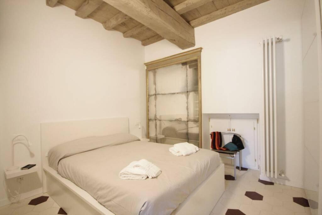 Charmant Maison In Centro Turin Bagian luar foto